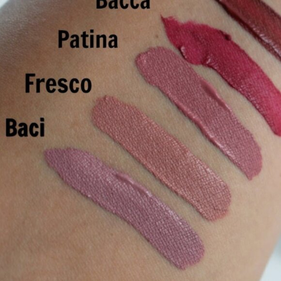 NWT stila Stay All Day Liquid Lipstick in Baci - Picture 2 of 2